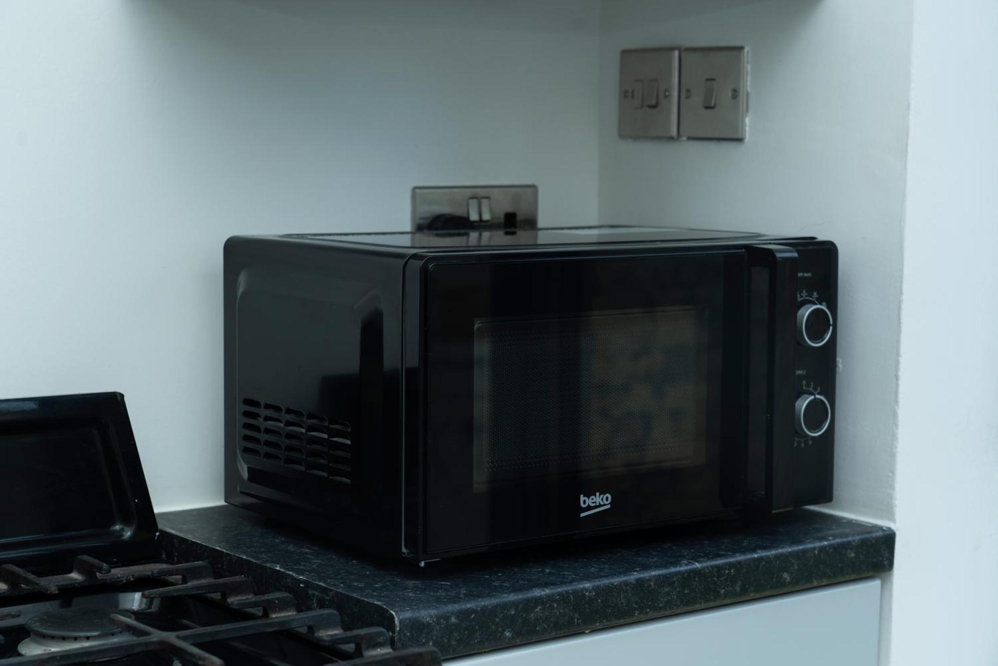 Double Bedroom Near Etihad And Coop Live With Free Parking, Shared Kitchen & Bathroom - Including Free 1-Hour Early Check-In Or Late Check-Out For Bookings Until July Manchester Eksteriør bilde